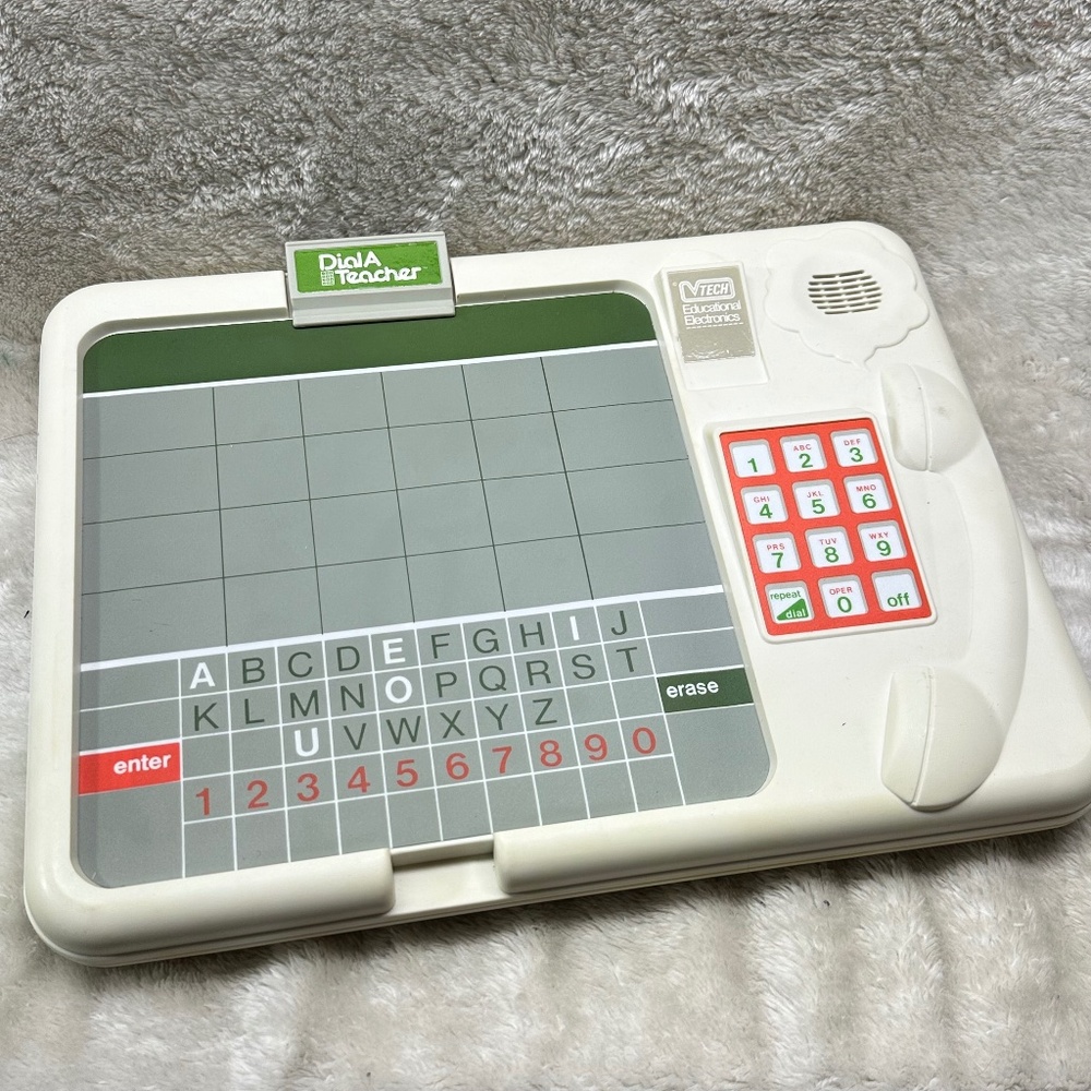 Vintage VTECH Dial A Teacher Talking Interactive Very Rare 80s Educational Toy